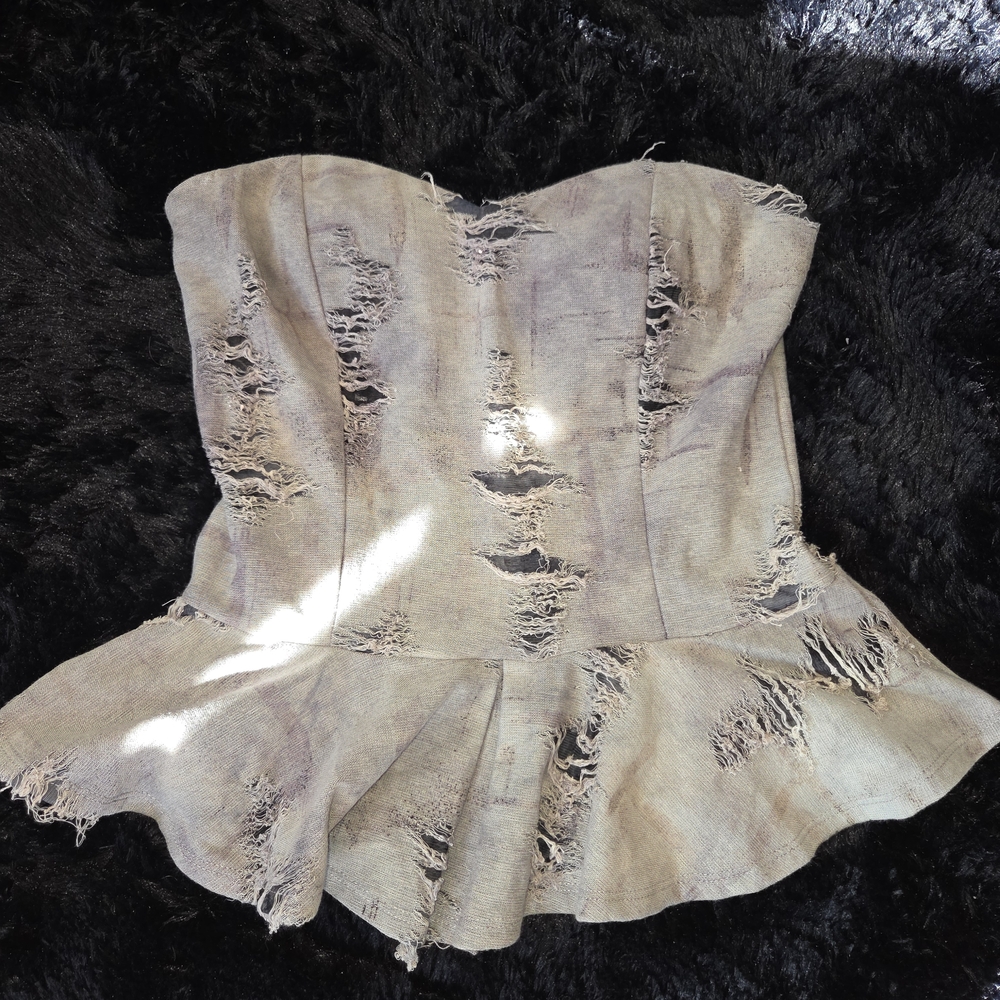 Romeo & Juliet Couture Distressed Beige Peplum Top